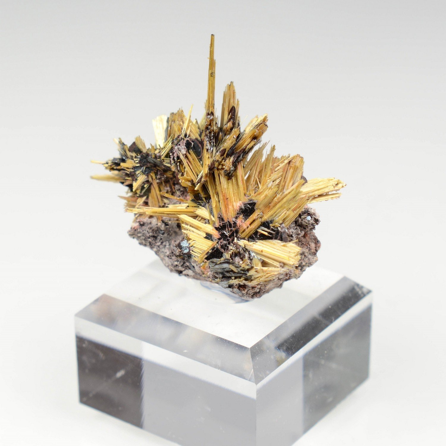 Rutile et hématite - Novo Horizonte, Bahia, Brésil