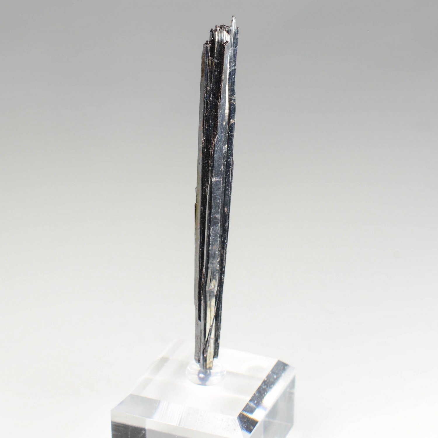 Kermésite - Mine Caiwa, Shaanxi, Chine