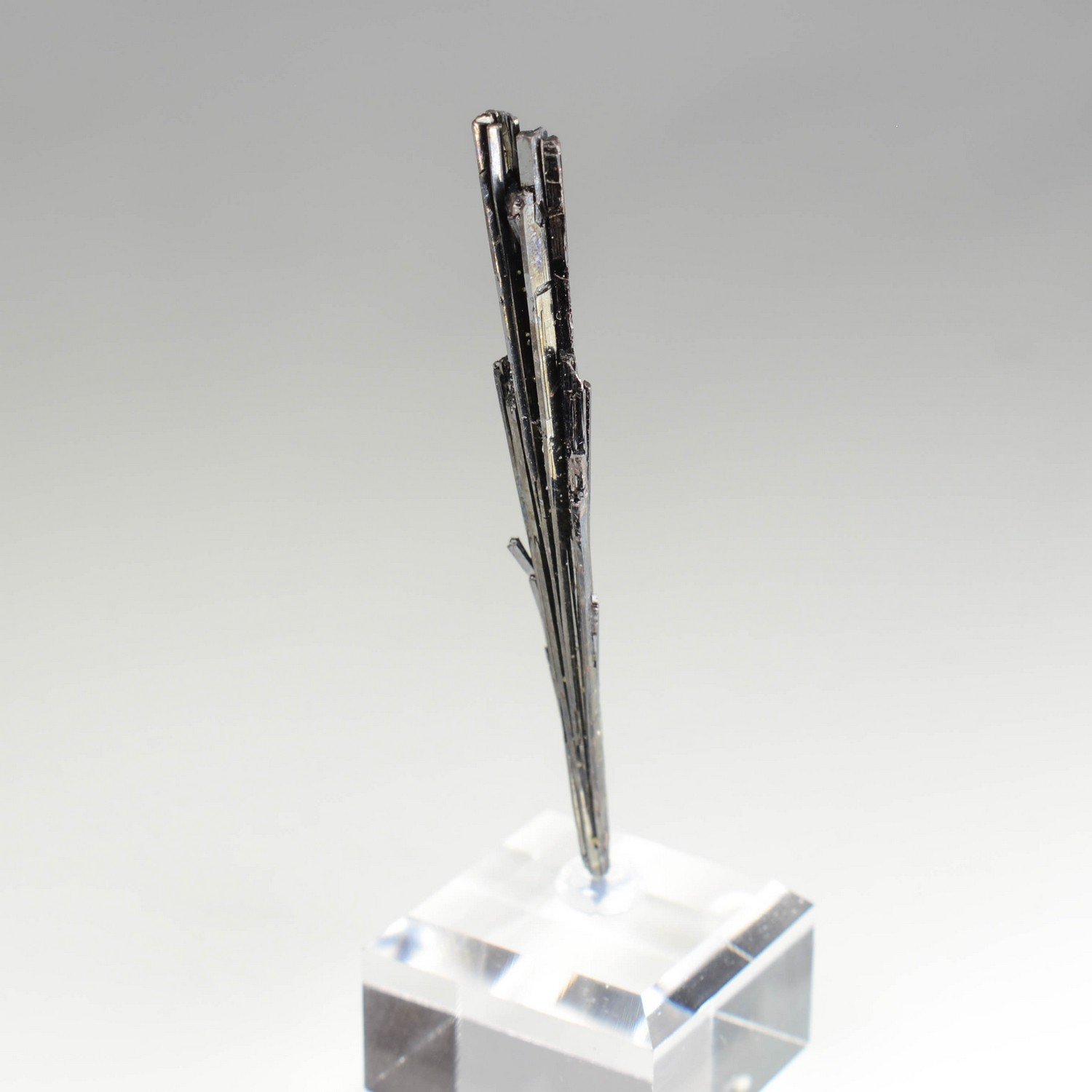 Kermésite - Mine Caiwa, Shaanxi, Chine