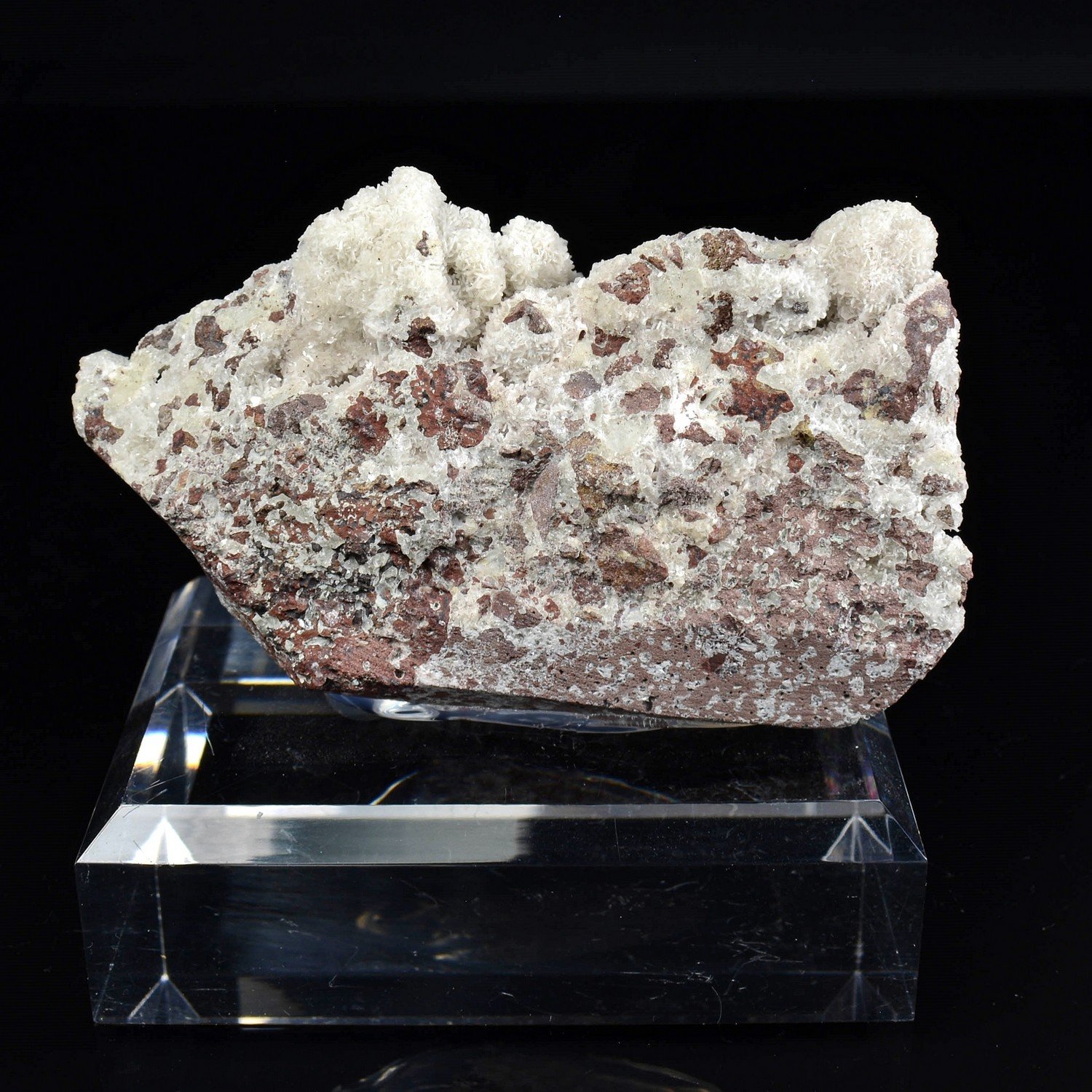 Cavansite - Carrières de Wagholi, Poona, Maharashtra, Inde Cavansite - Carrières de Wagholi, Poona, Maharashtra, Inde