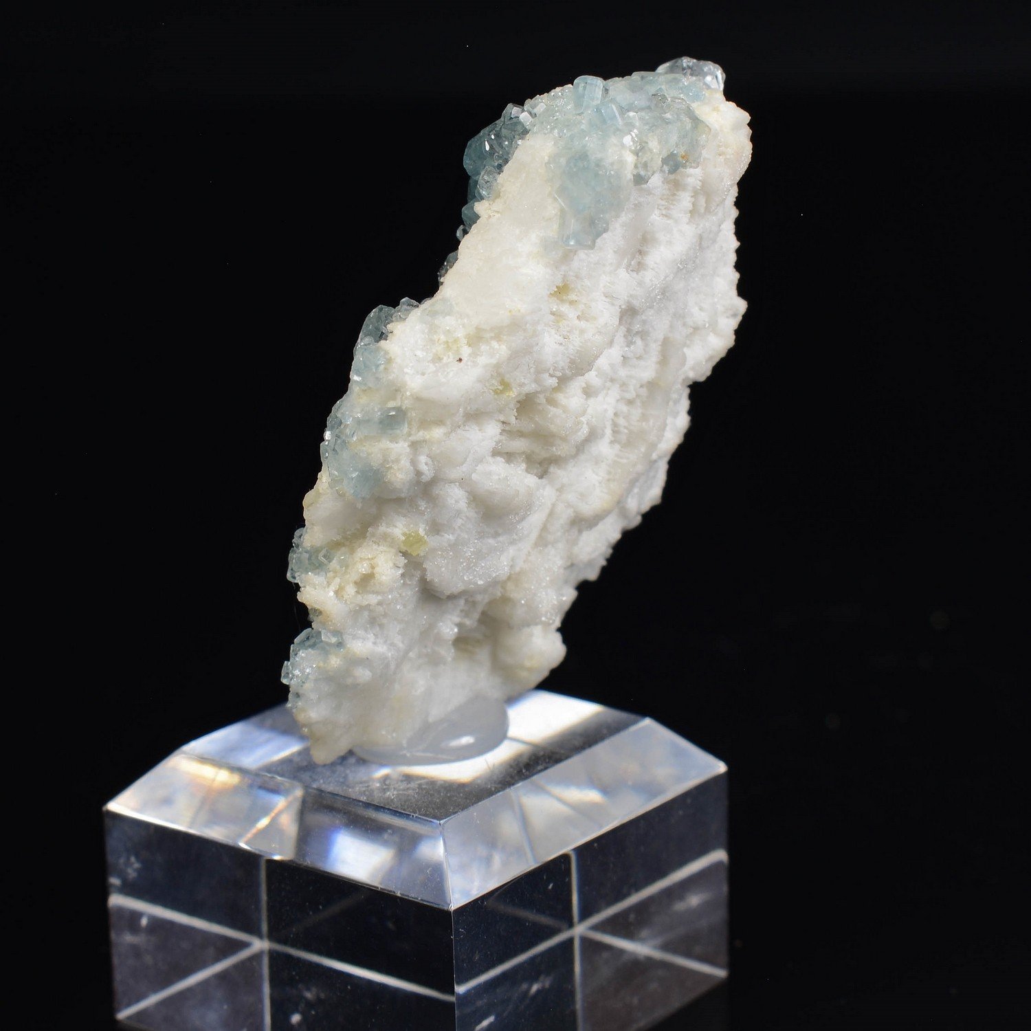 Apatite bleue - Mine Golconda, Minas Gerais, Brésil