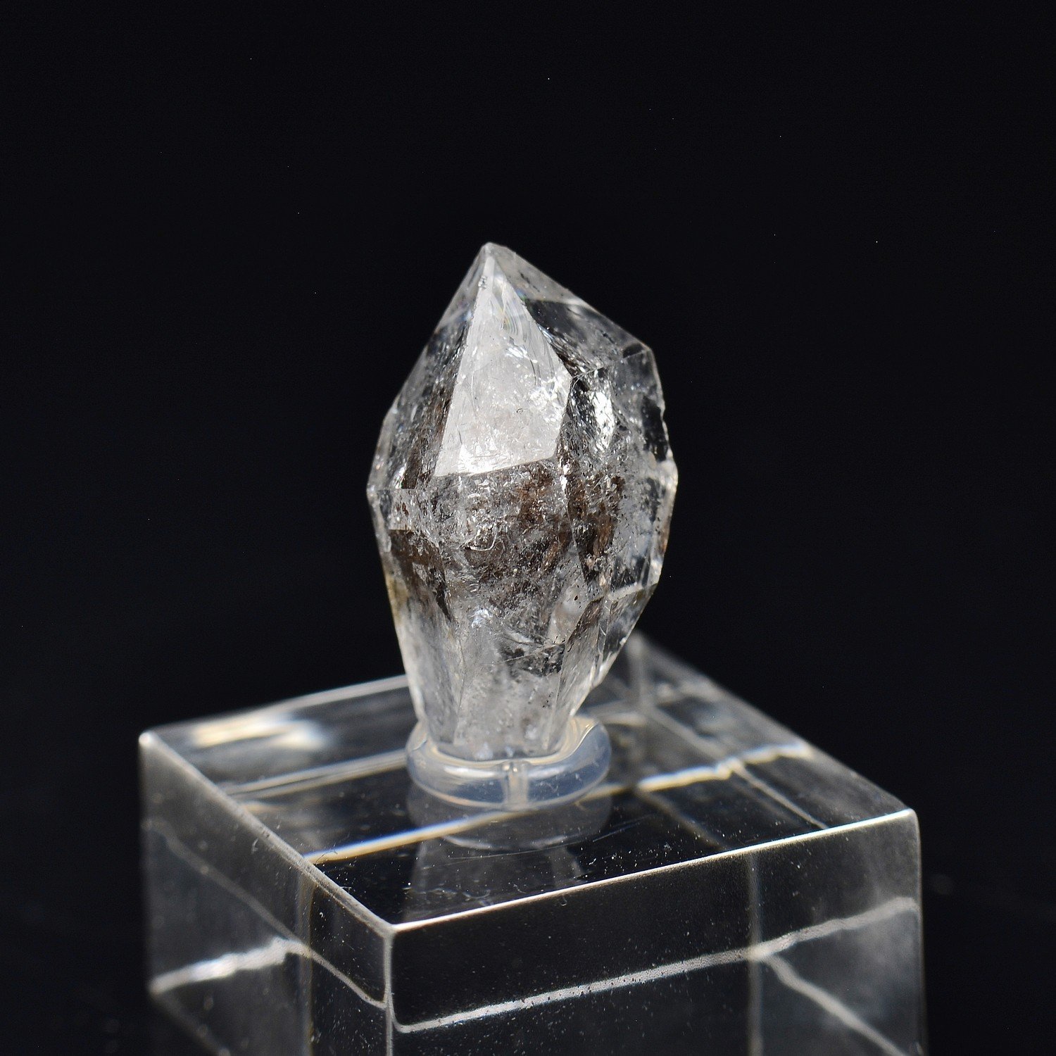 Quartz à inclusions d'hydrocarbures - Balochistan, Pakistan
