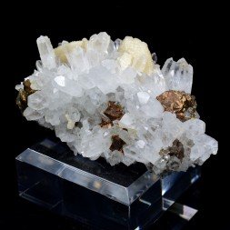 Calcite, quartz and chalcopyrite - Cavnic, Romania