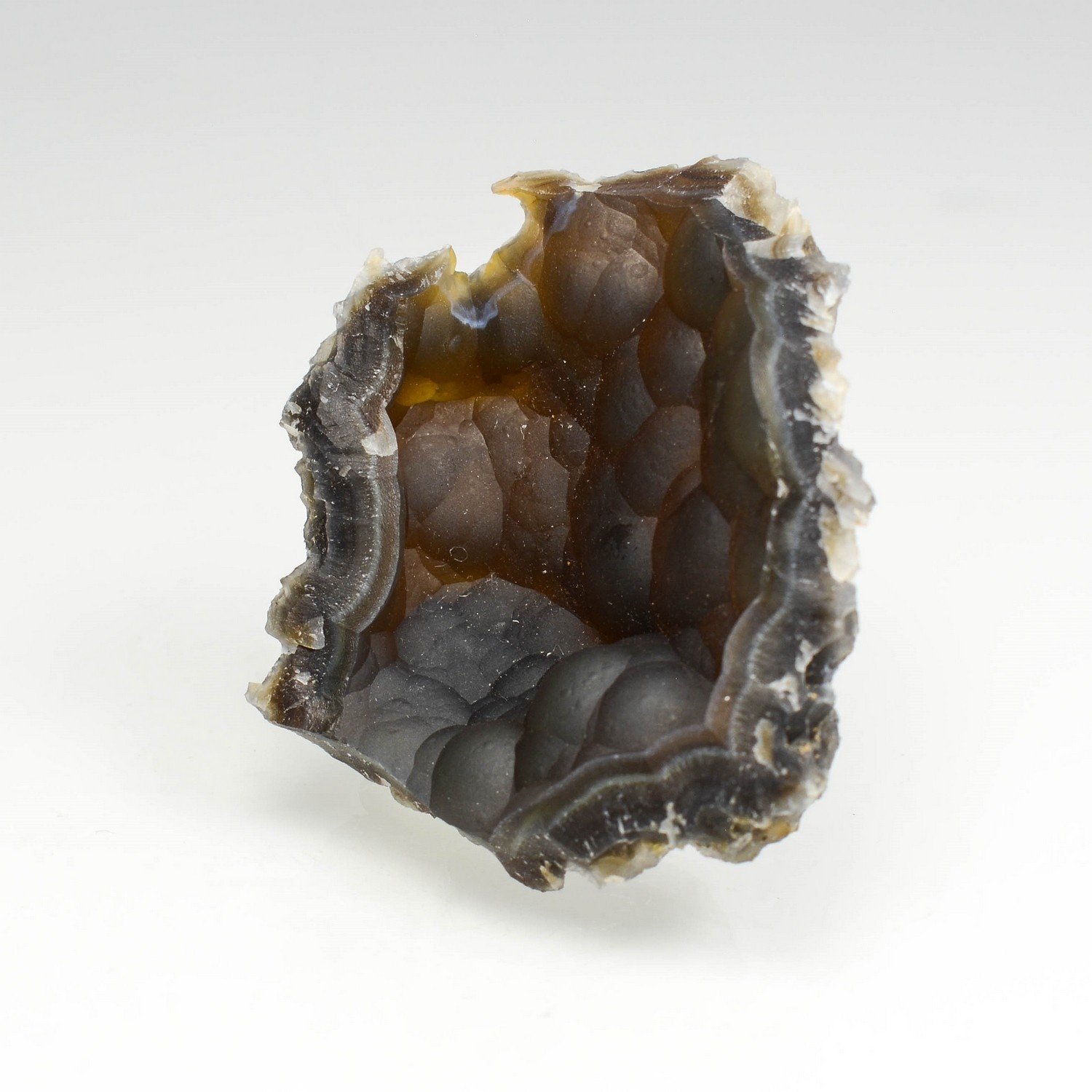 Géode de calcédoine - Charroux, Vienne, France