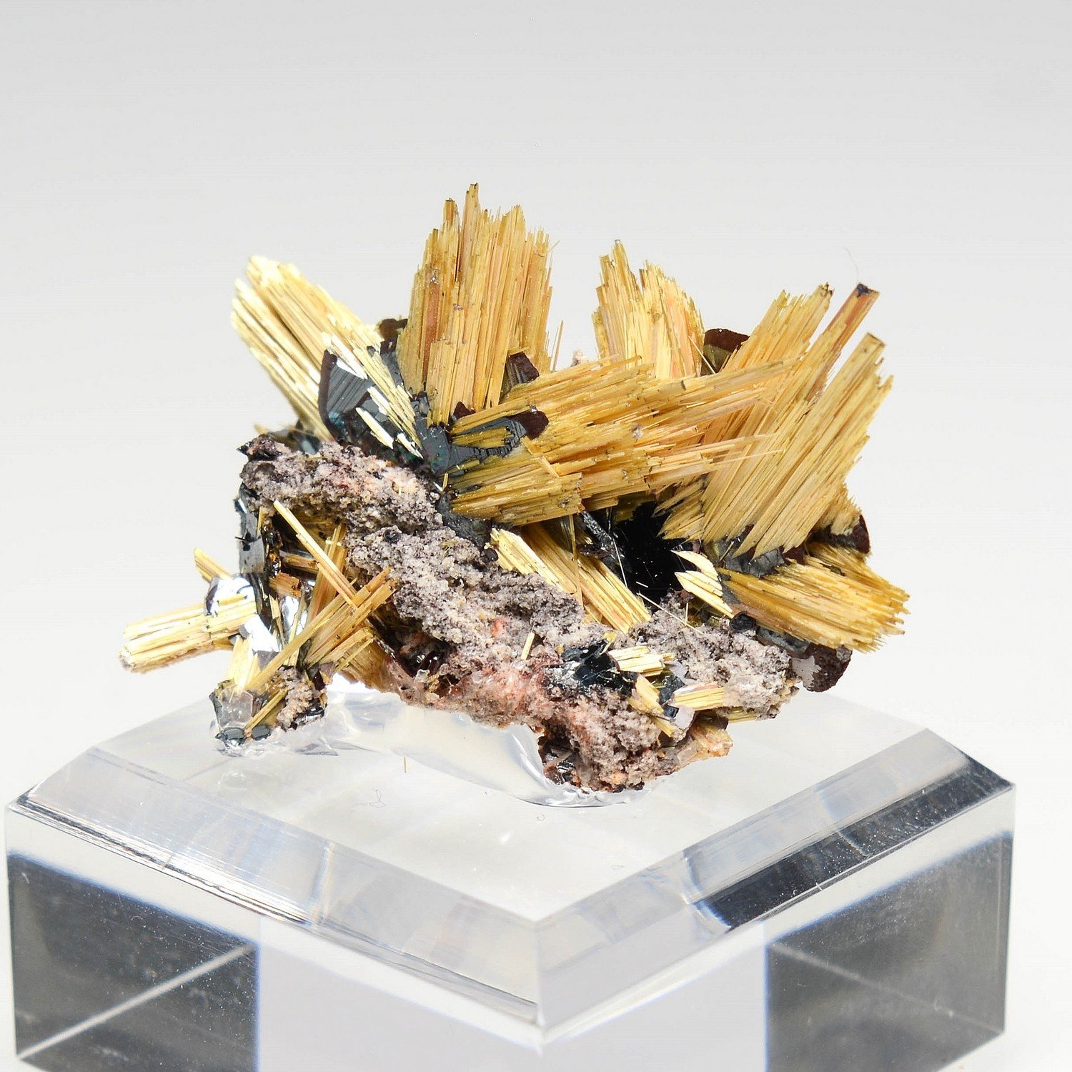 Rutile et hématite - Novo Horizonte, Bahia, Brésil