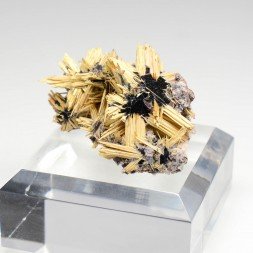 Rutile and hematite - Novo Horizonte, Bahia, Brazil