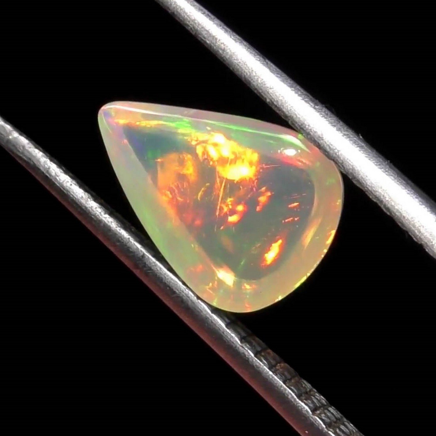 Welo opal - Ethiopia Welo opal - Ethiopia