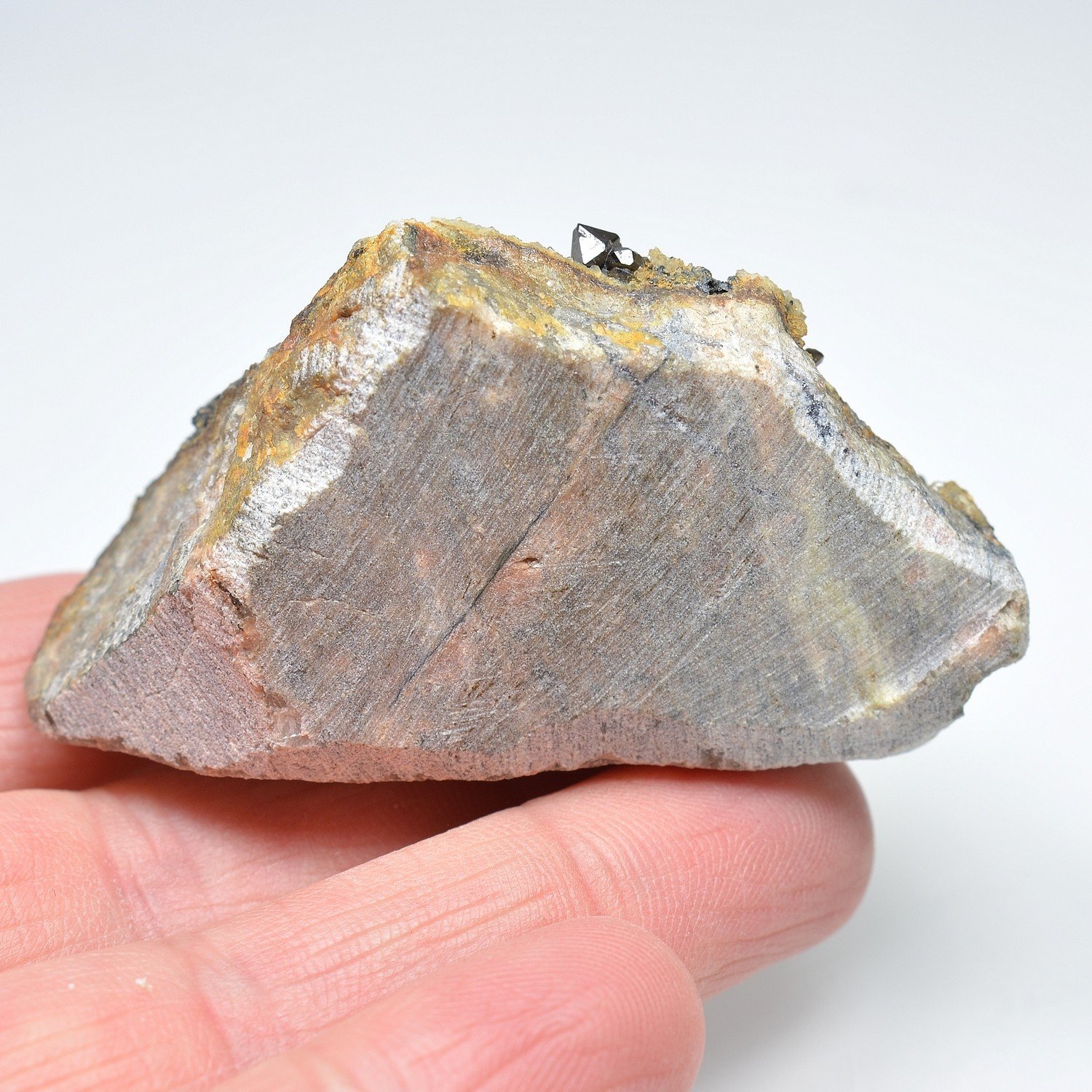 Cérusite - La Maladrerie, Villefranche-de-Rouergue, Aveyron, France Cérusite - La Maladrerie, Villefranche-de-Rouergue, Aveyron, France