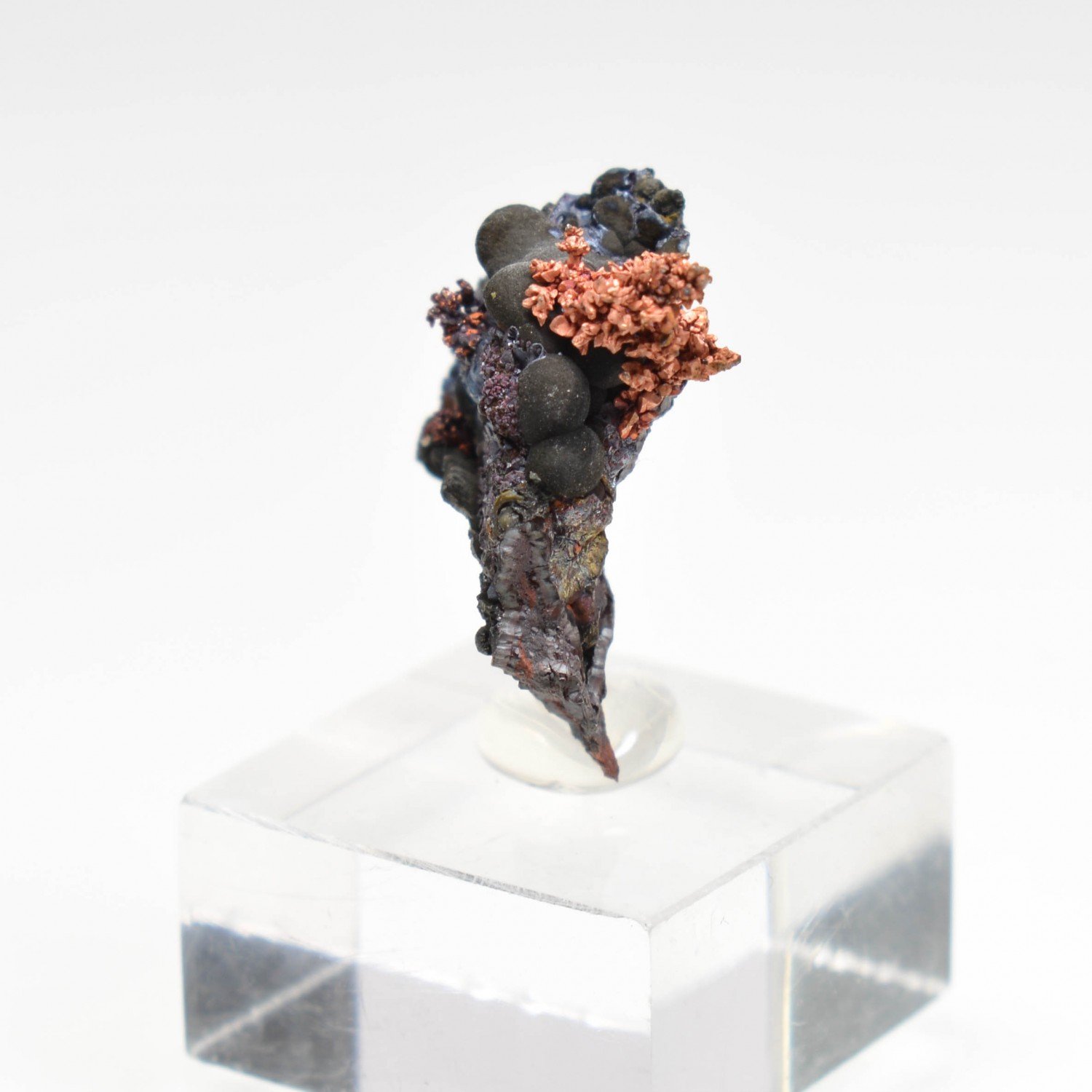 Copper on goethite - Montroc, Tarn, France