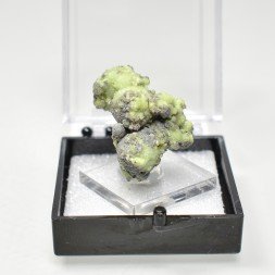 Wavellite and crandalite - Mauldin, Arkansas, United States