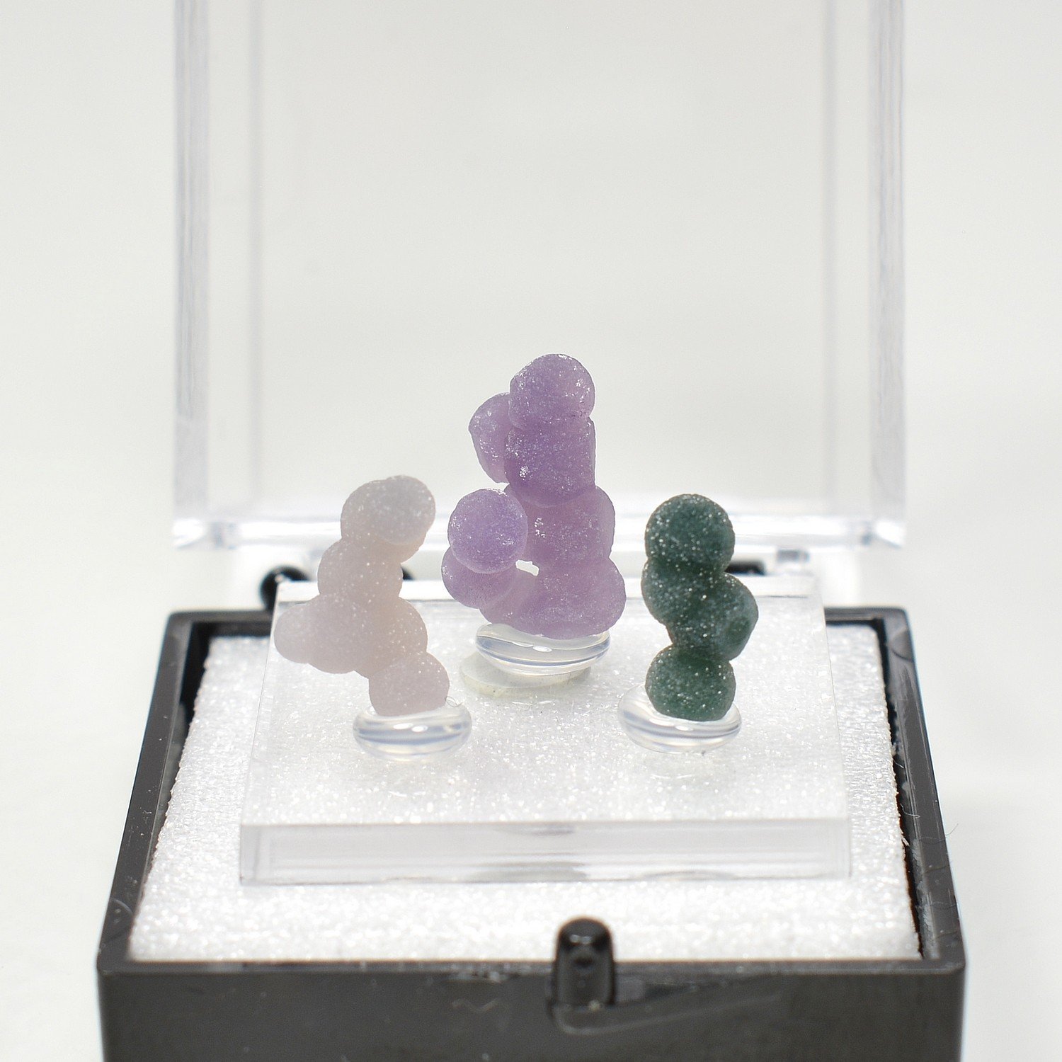 Trio de calcédoine grappe - Mamuju, Sulawesi, Indonésie