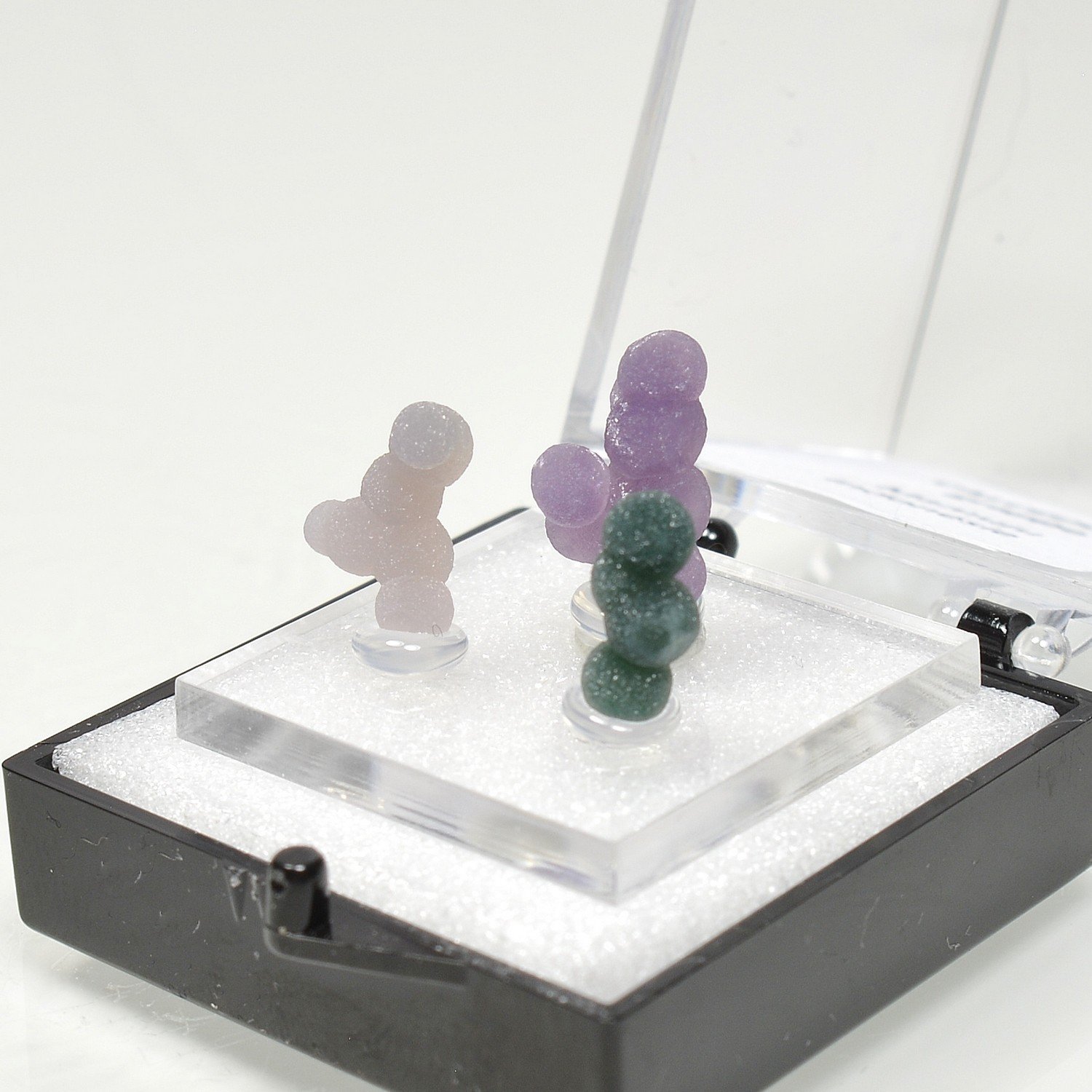 Trio de calcédoine grappe - Mamuju, Sulawesi, Indonésie