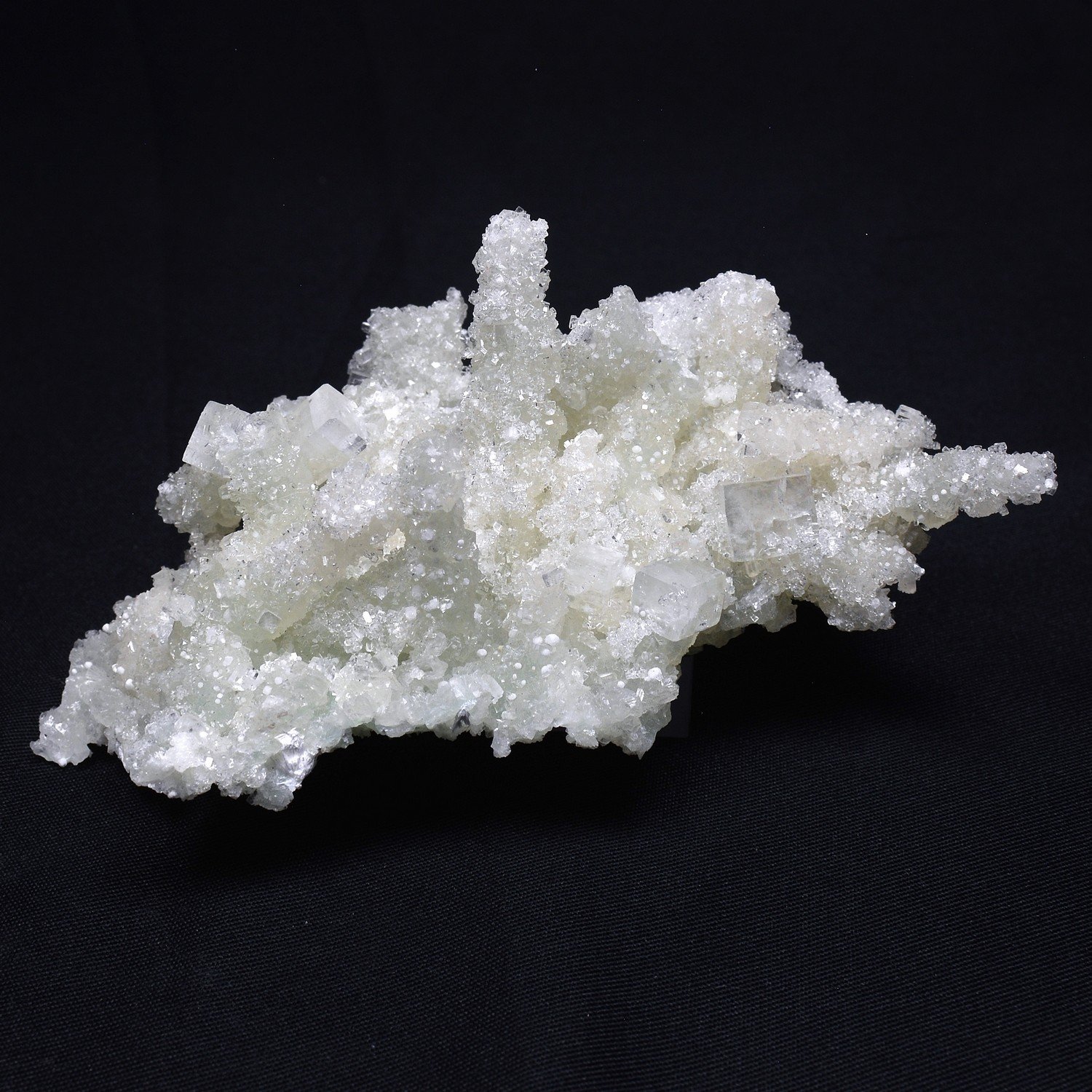 Prehnite psm laumontite - Carrière Malad, Mumbai, Maharashtra, Inde