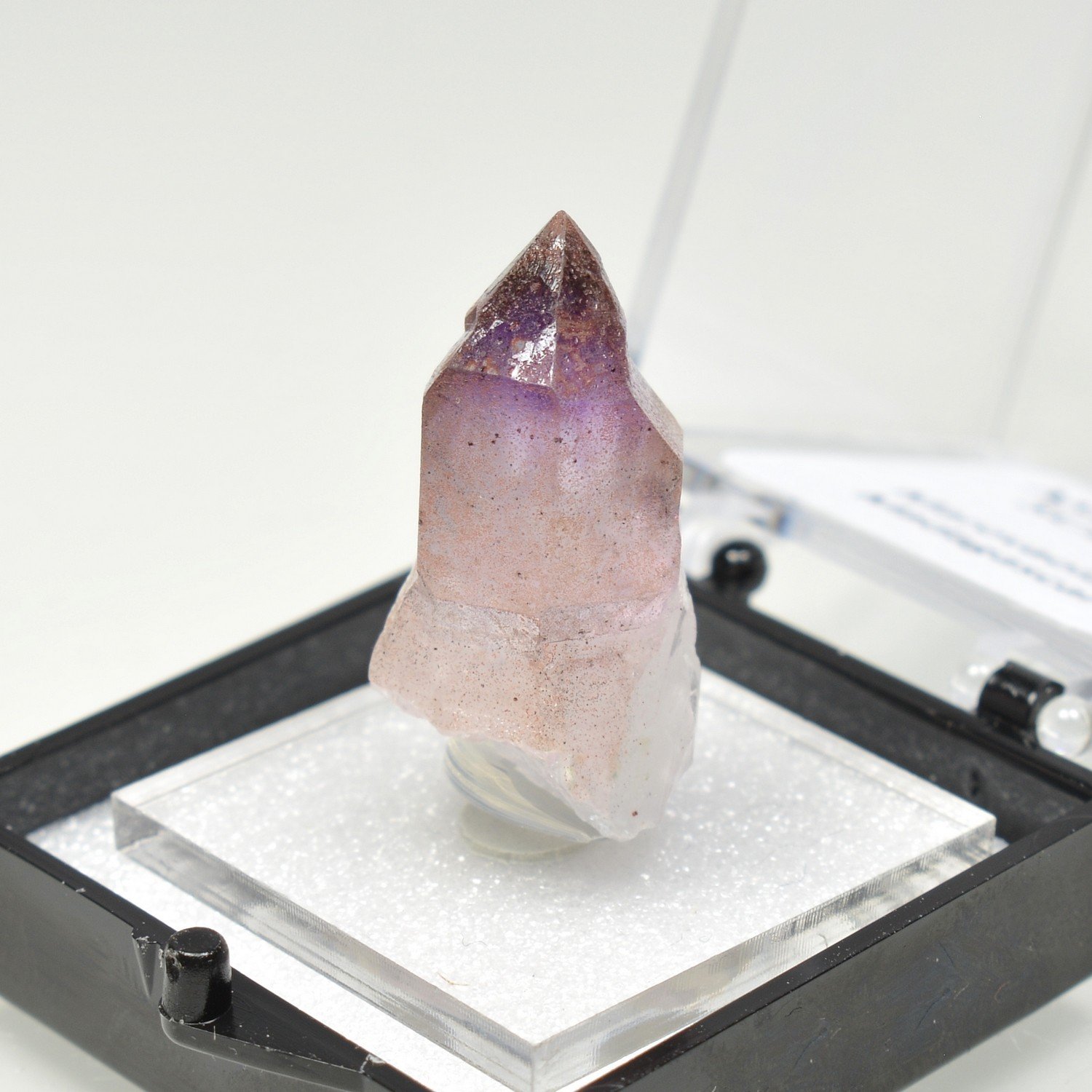 Amethyst - Maro Vaolavo, Madagascar