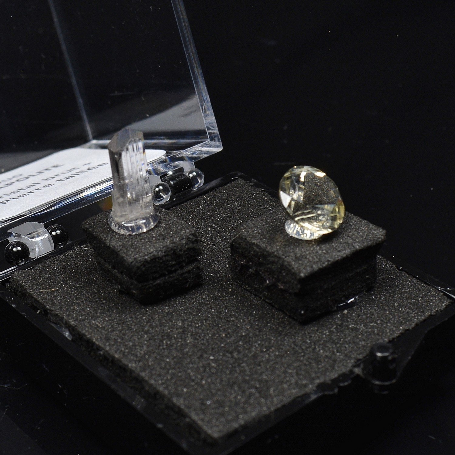 SCAPOLITE - DUO cut stone and crystallised stone SCAPOLITE - DUO cut stone and crystallised stone