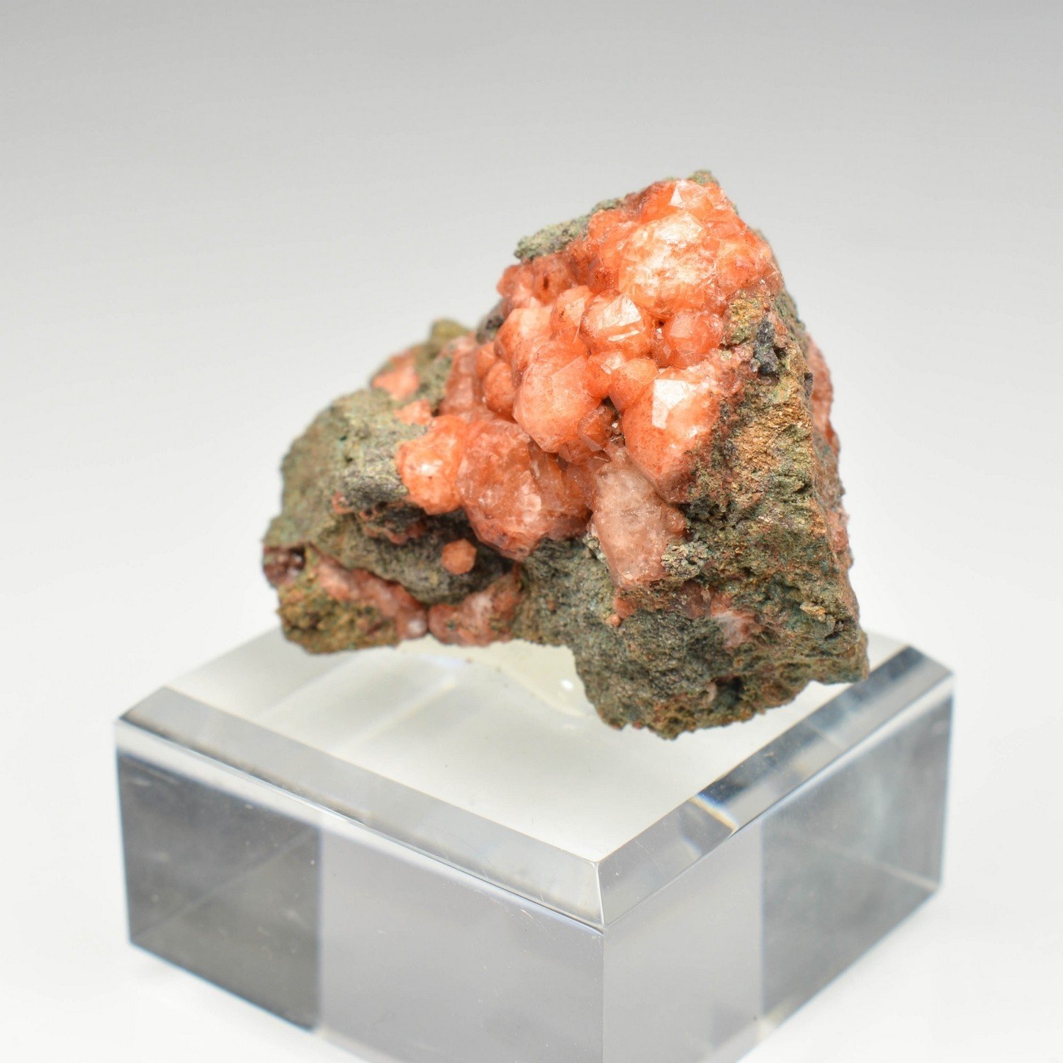 Analcime - Mount Kahovan, Amirabad district, Persia Analcime - Mount Kahovan, Amirabad district, Persia