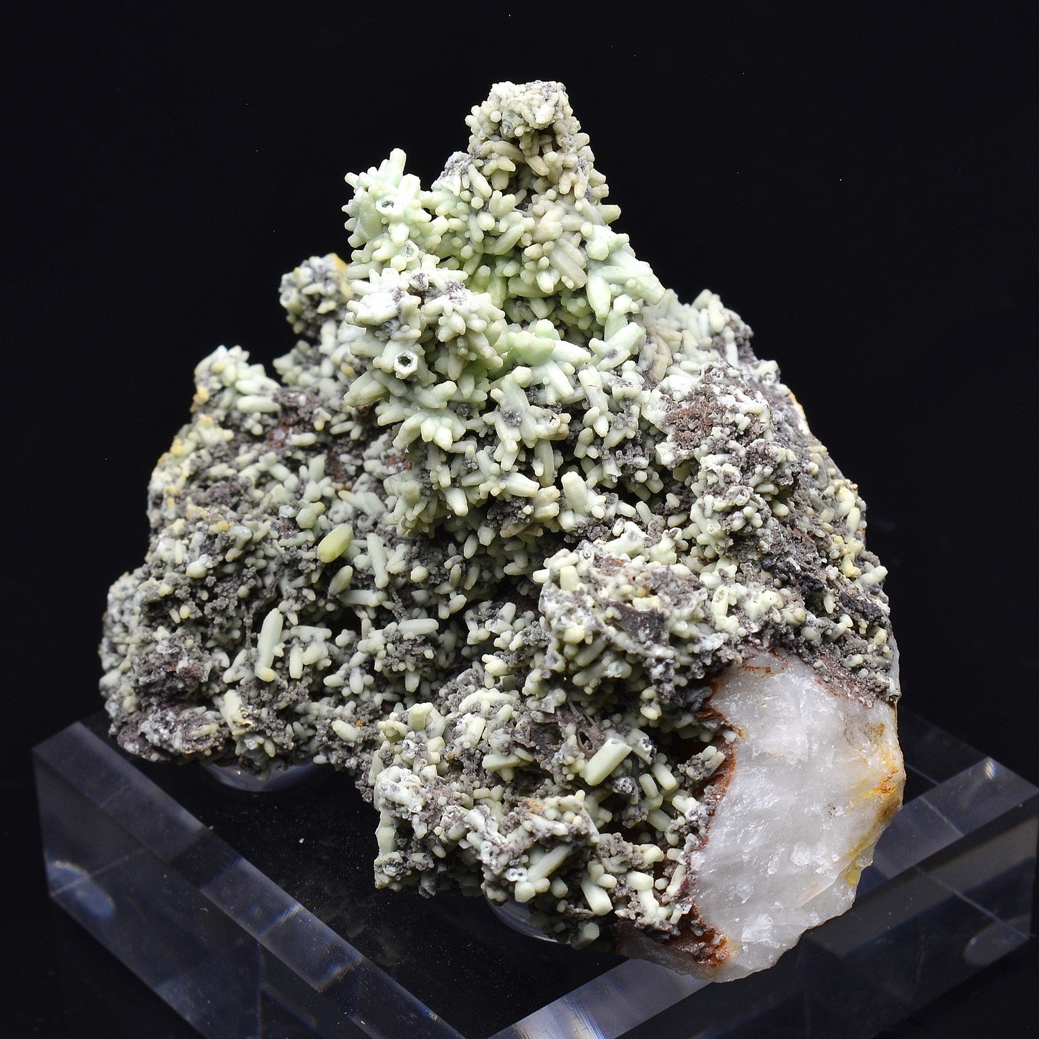 Plumbogummite - Yangshuo Mine, Guilin, Guangxi Province, China Plumbogummite - Yangshuo Mine, Guilin, Guangxi Province, China