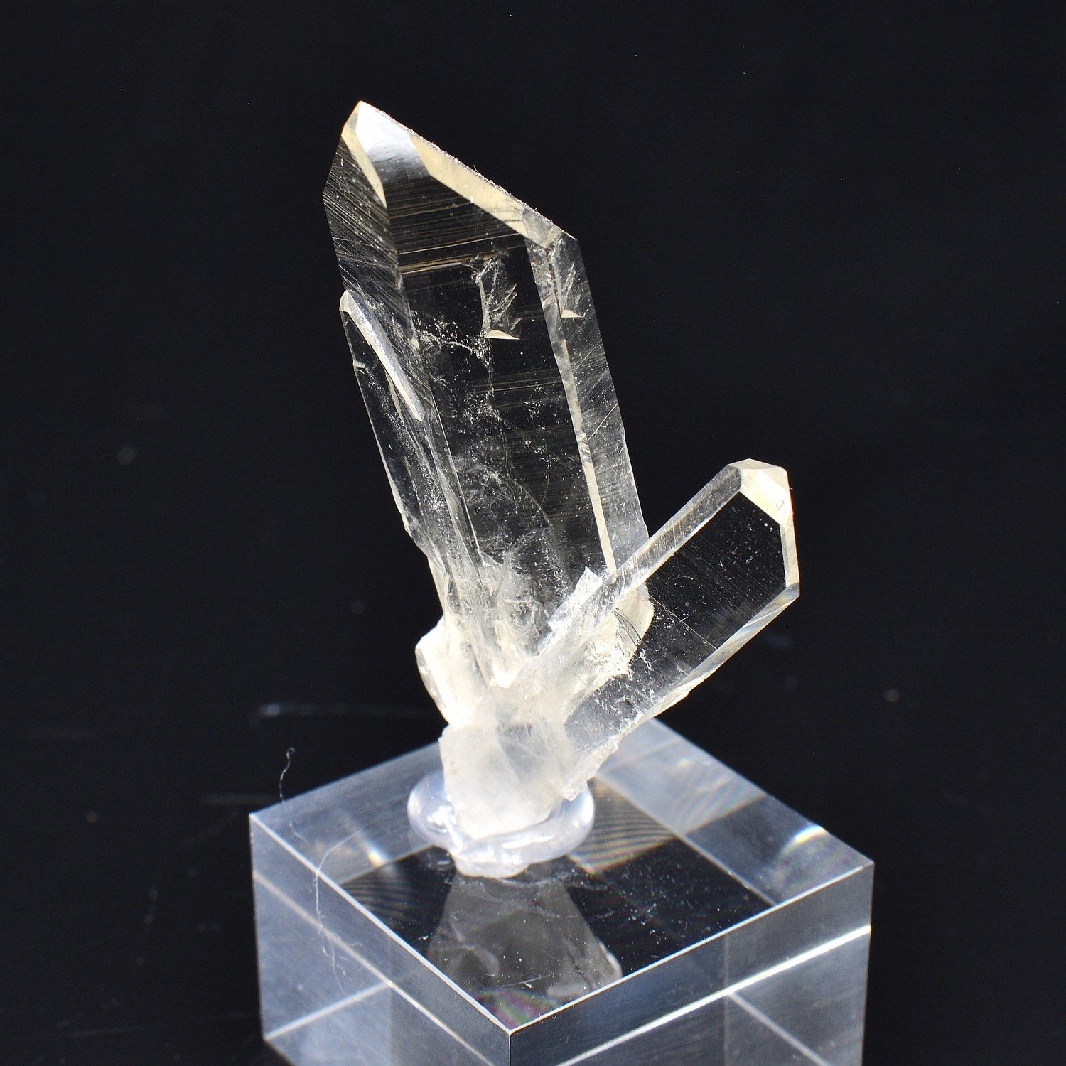 Quartz - Mine à Giraud (La Gardette), Isère, France Quartz - Mine à Giraud (La Gardette), Isère, France