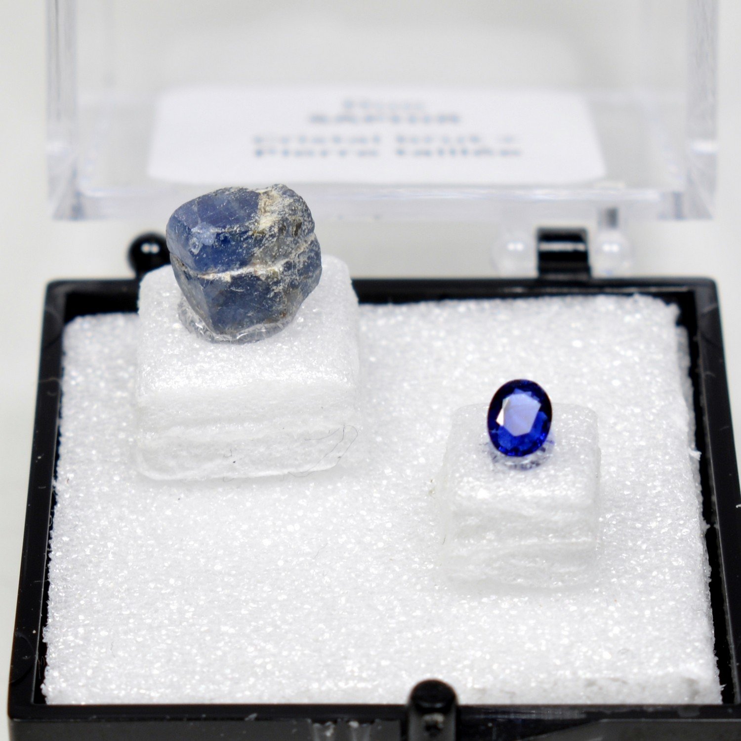 SAPPHIRE - DUO cut stone and crystallised stone