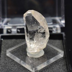 Topaz - Pakistan