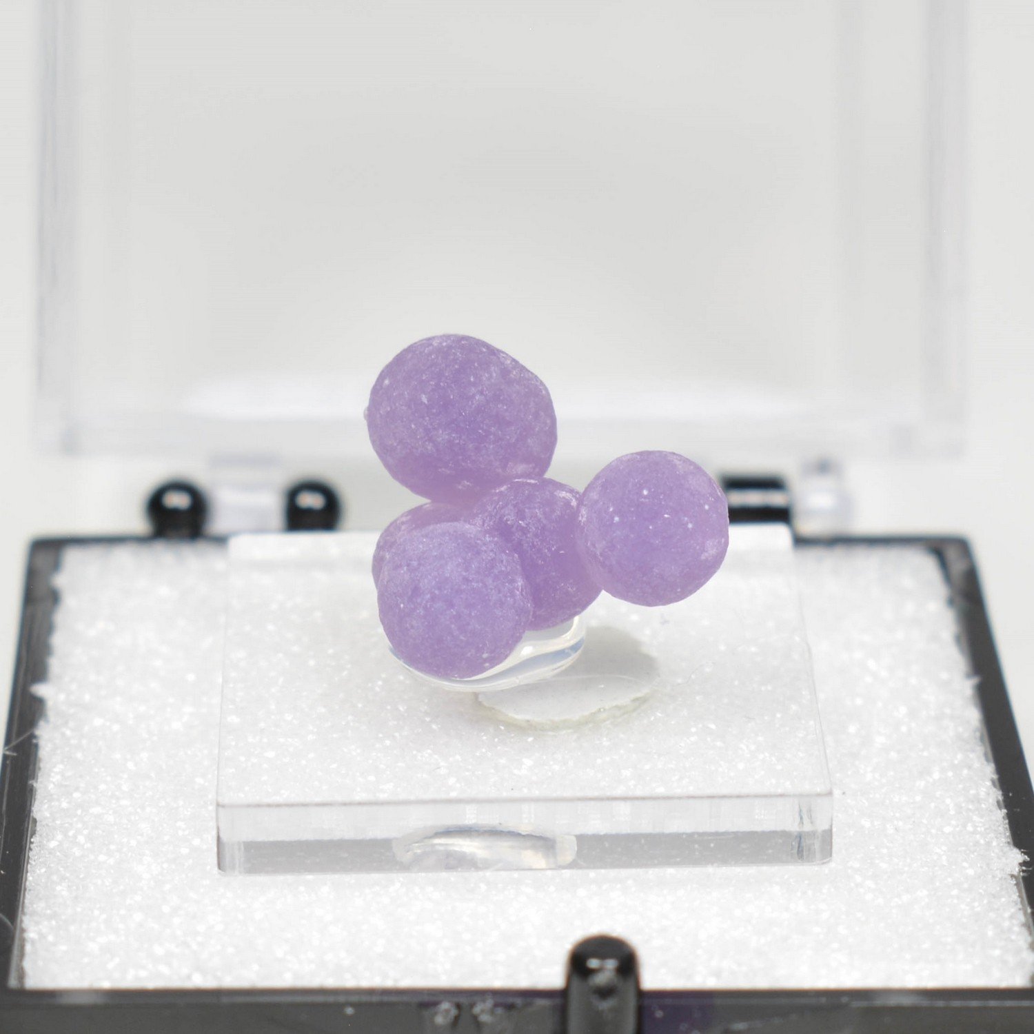 Grape agate - Mamuju, Sulawesi, Indonesia