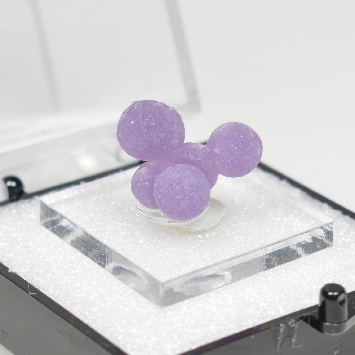 Grape agate - Mamuju, Sulawesi, Indonesia