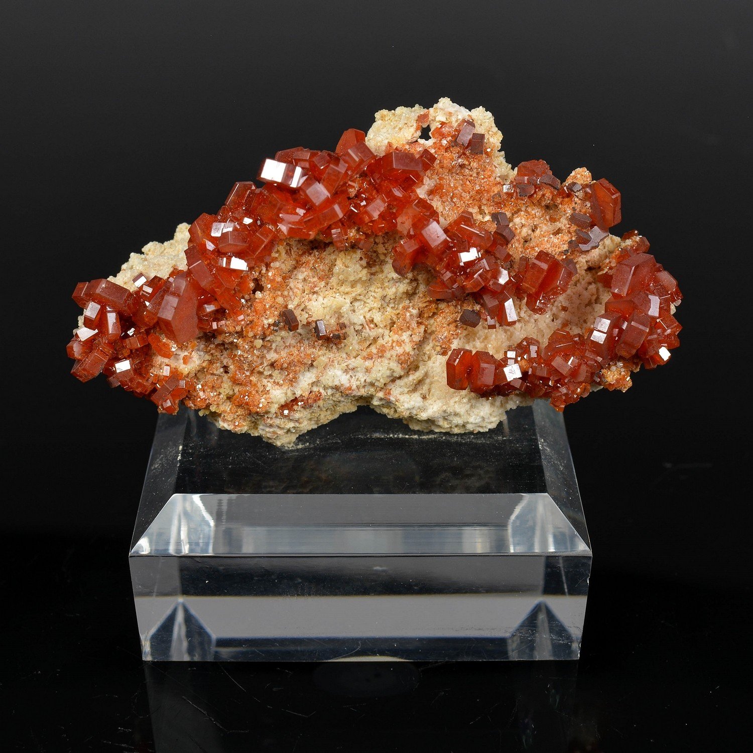 Vanadinite - Mibladen mining district, Morocco Vanadinite - Mibladen mining district, Morocco