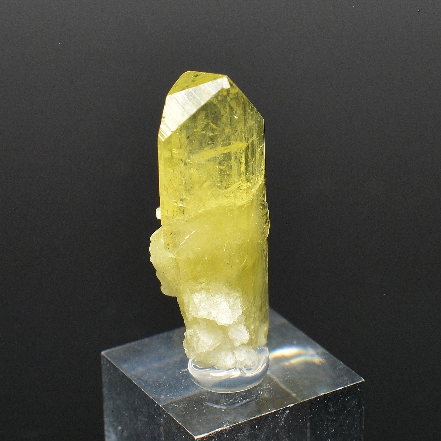 Brazilianite - Minas Gerais, Brésil