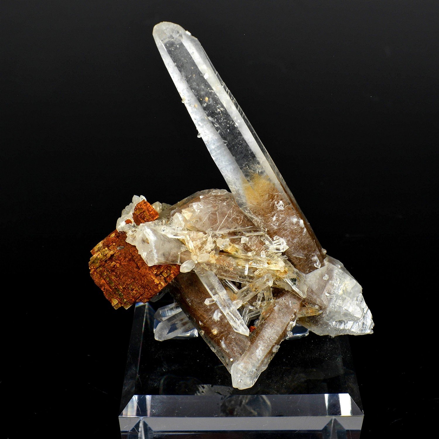 Quartz and siderite - Ganesh Himal, Nepal