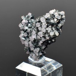 Fluorine et hématite - Face Sud des Droites, Mont-Blanc, France