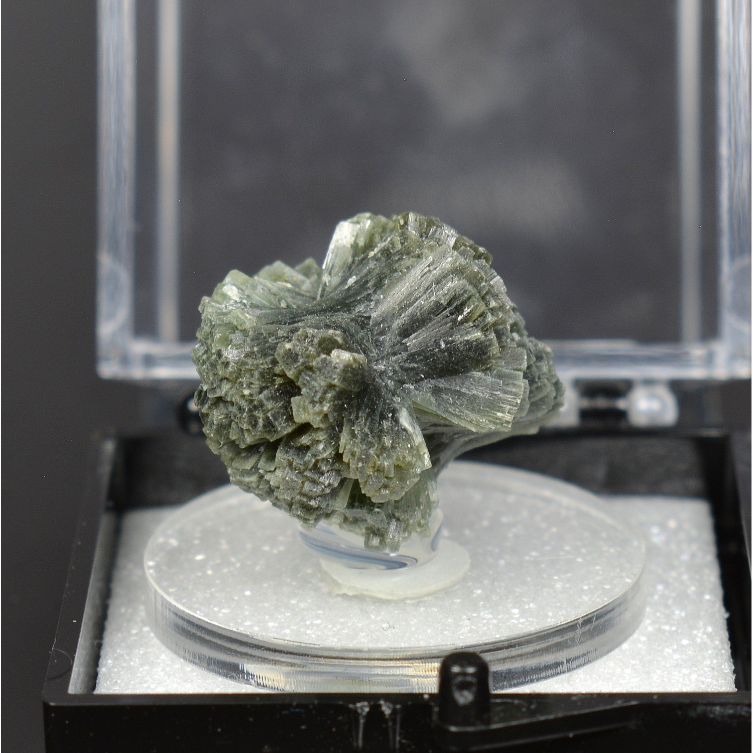 Prehnite - Boulemane, Imilchil region, Morocco