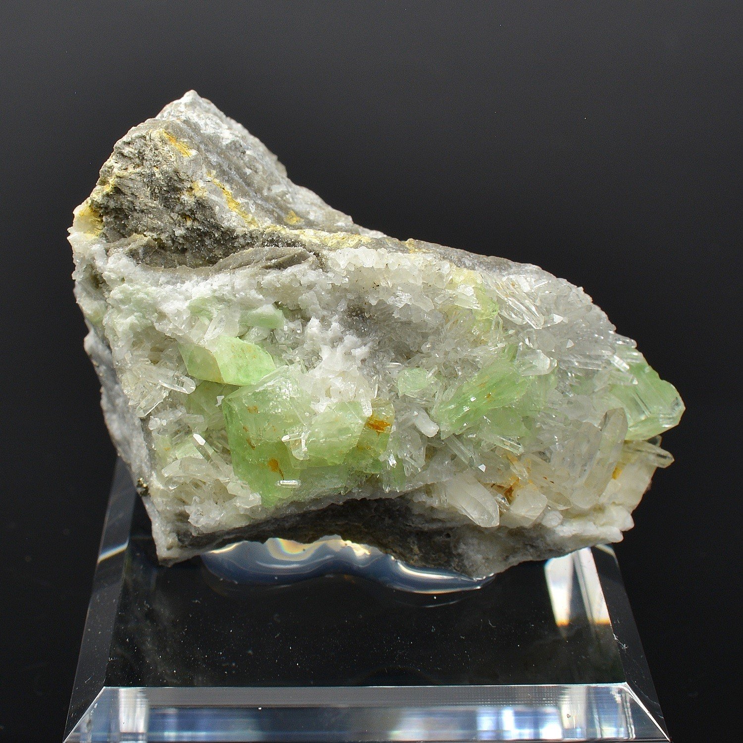 Augelite and quartz - Tamboras Mine, Mundo Nuevo, La Libertad, Peru