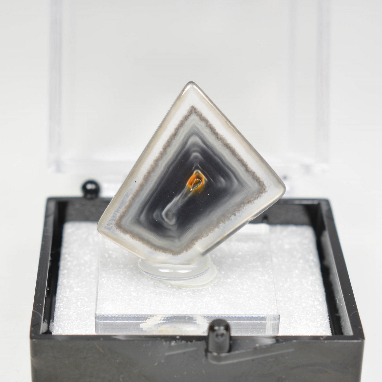 Agate polyédrique - Sitio Garguelo, Paraiba, Brésil