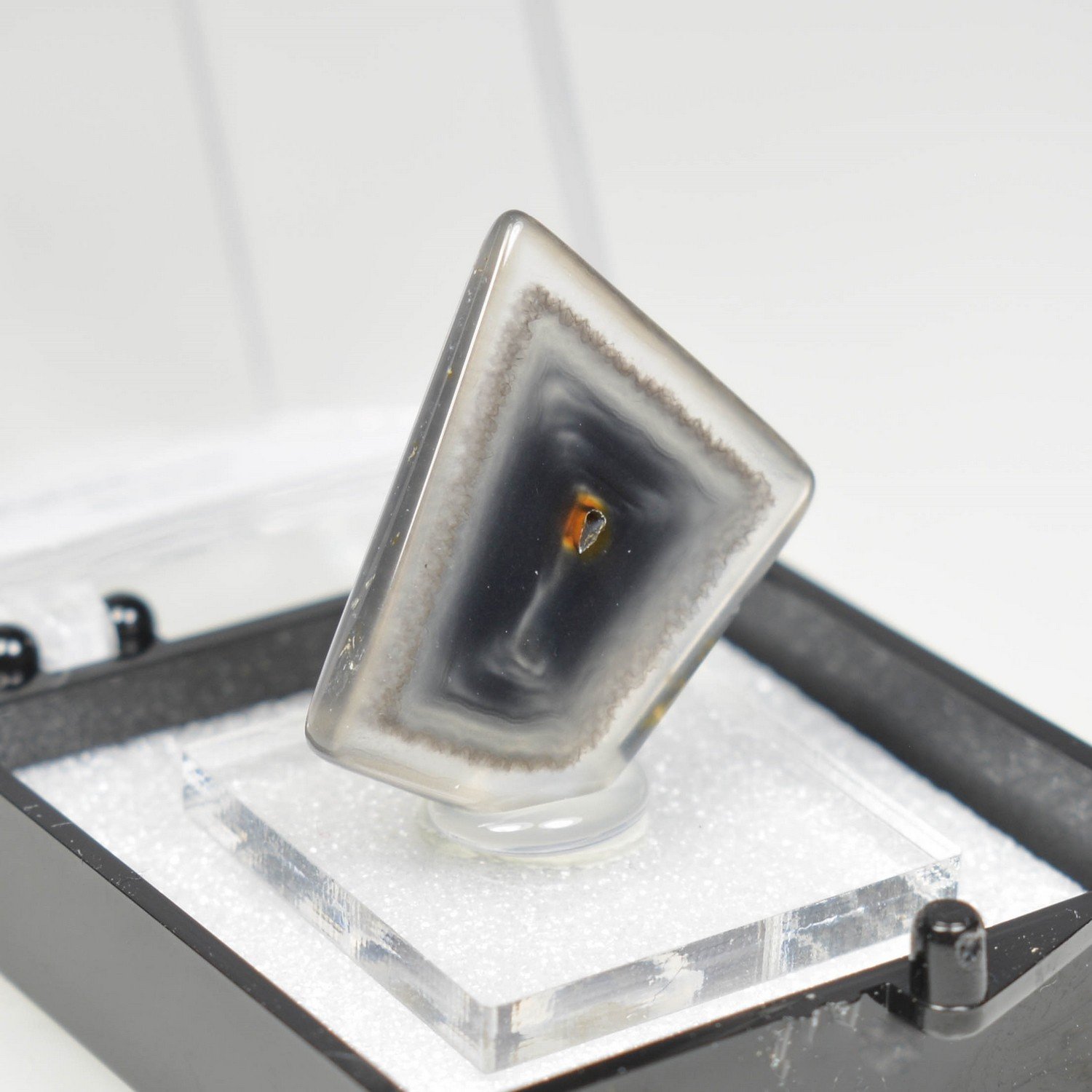 Agate polyédrique - Sitio Garguelo, Paraiba, Brésil