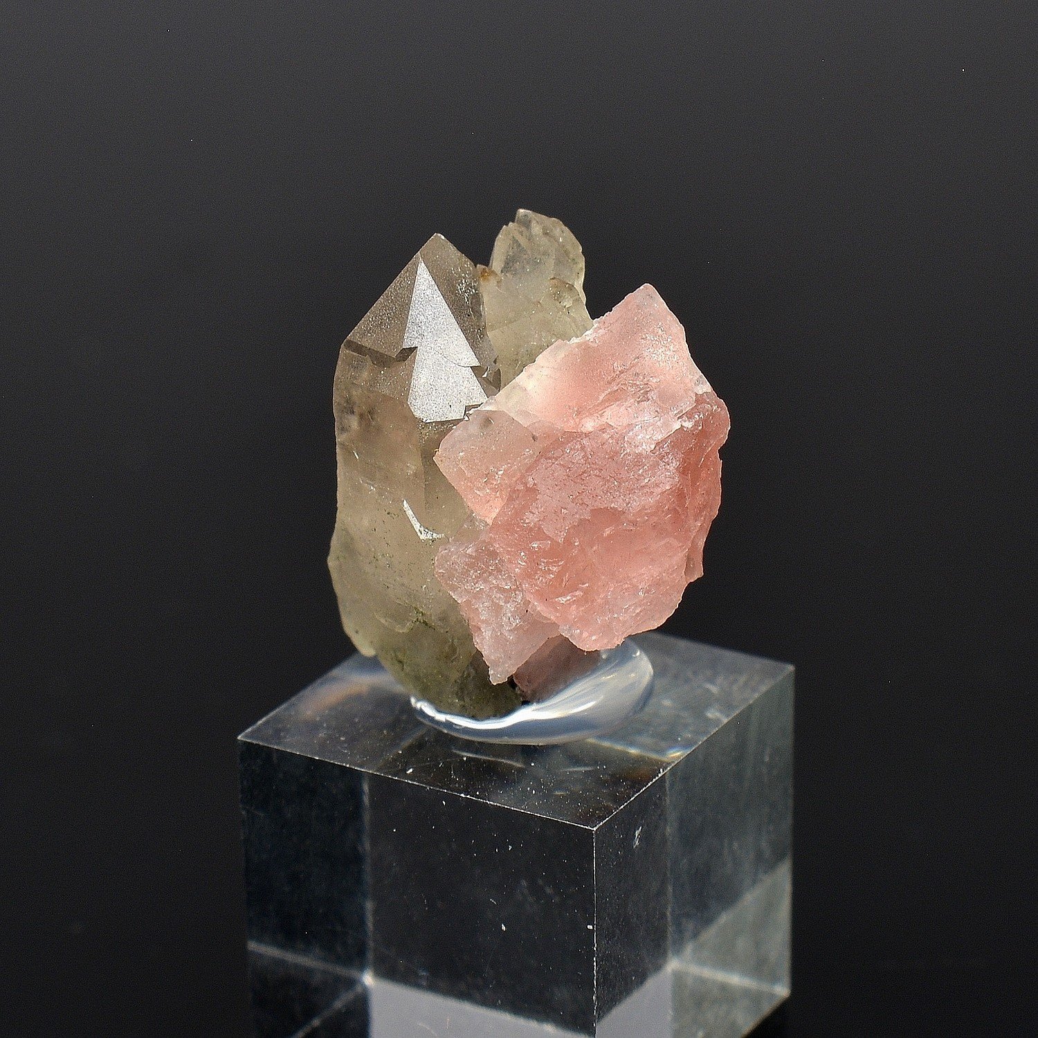 Pink fluorite – South Face of Les Droites, France