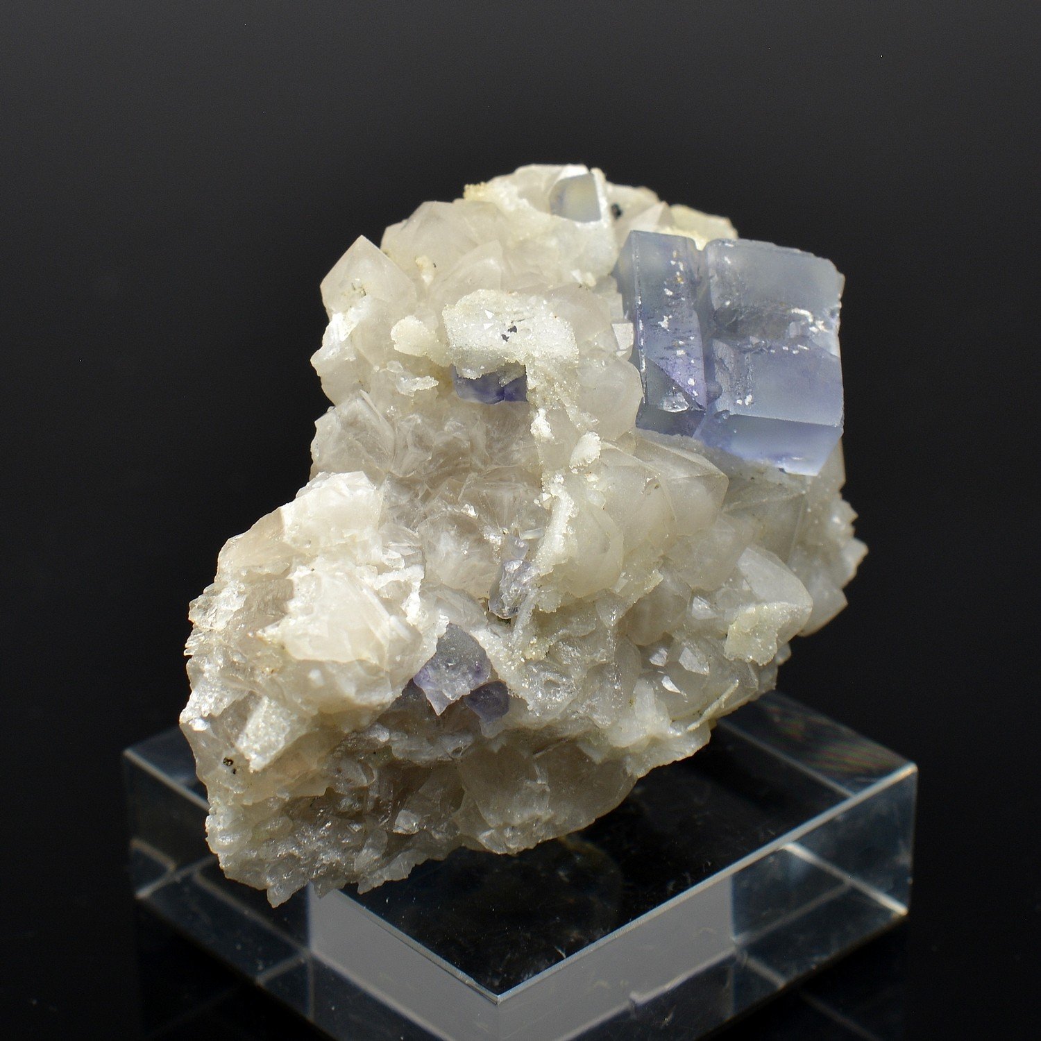 Fluorite and quartz – Montroc, Tarn, France Fluorite and quartz – Montroc, Tarn, France