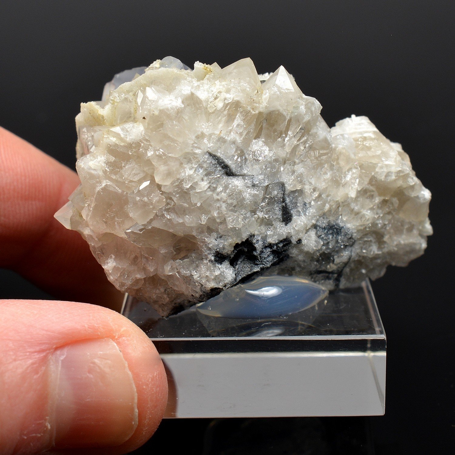 Fluorine et quartz - Montroc, Tarn, France Fluorine et quartz - Montroc, Tarn, France