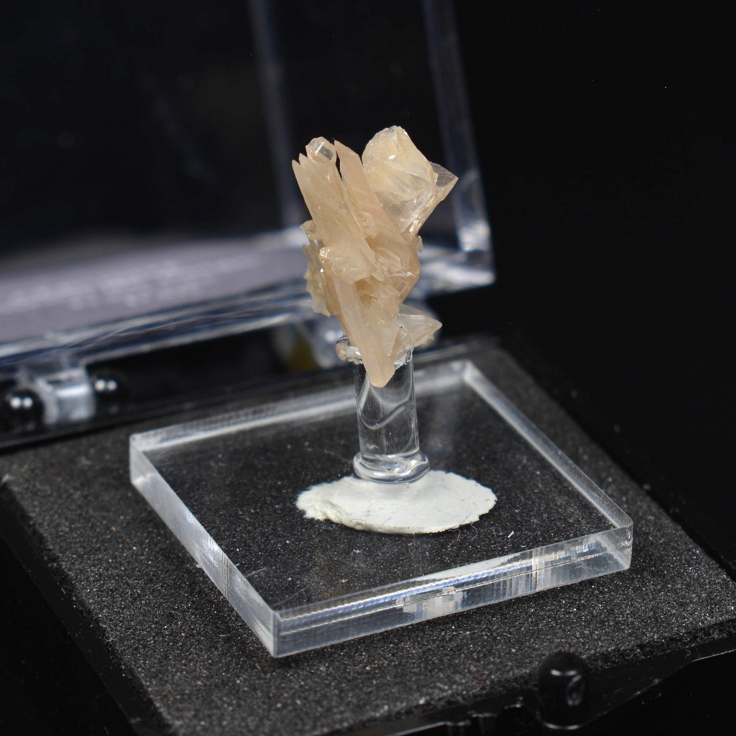 Cérusite réticulée - Mine Nakhlak, Province d'Isfahan, Iran