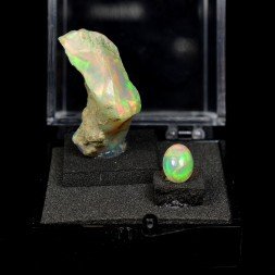 OPAL - DUO: cut stone and crystallised stone