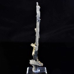 Fluorite and quartz on stibnite – Jiangxi Province, China