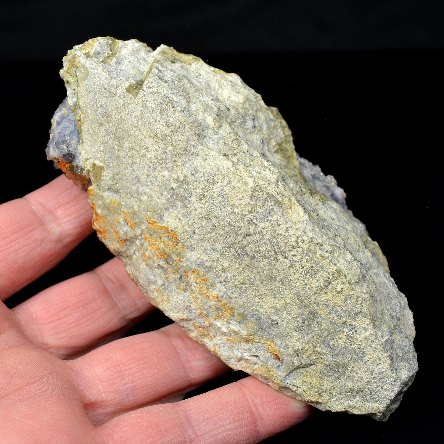 Fluorite and quartz – Grand-Champ, Morbihan, France