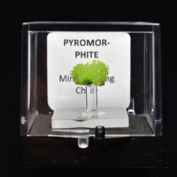 Pyromorphite - Mine Daoping, Province de Guangxi, Chine