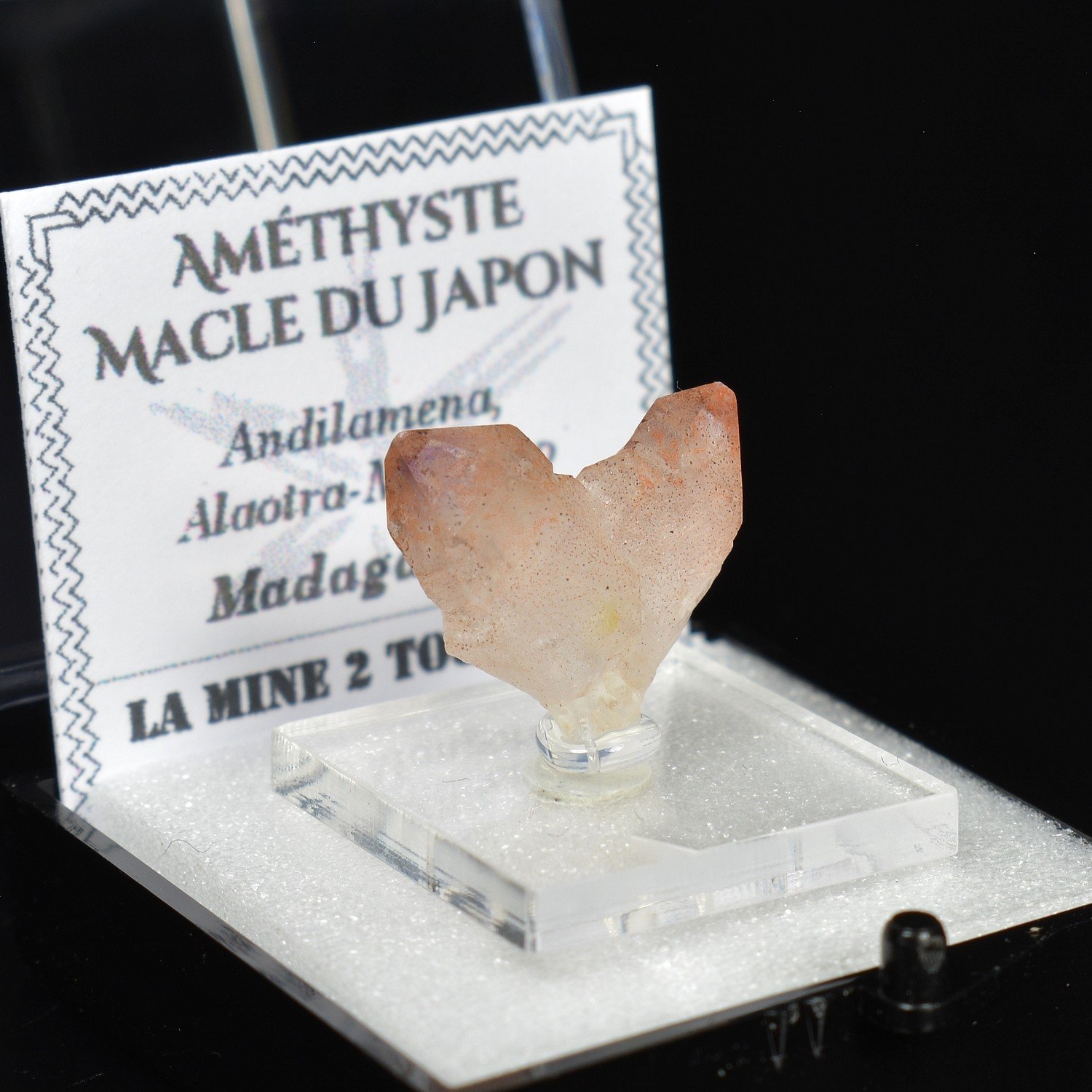 Japan law twin amethyst – Andilamena, Madagascar