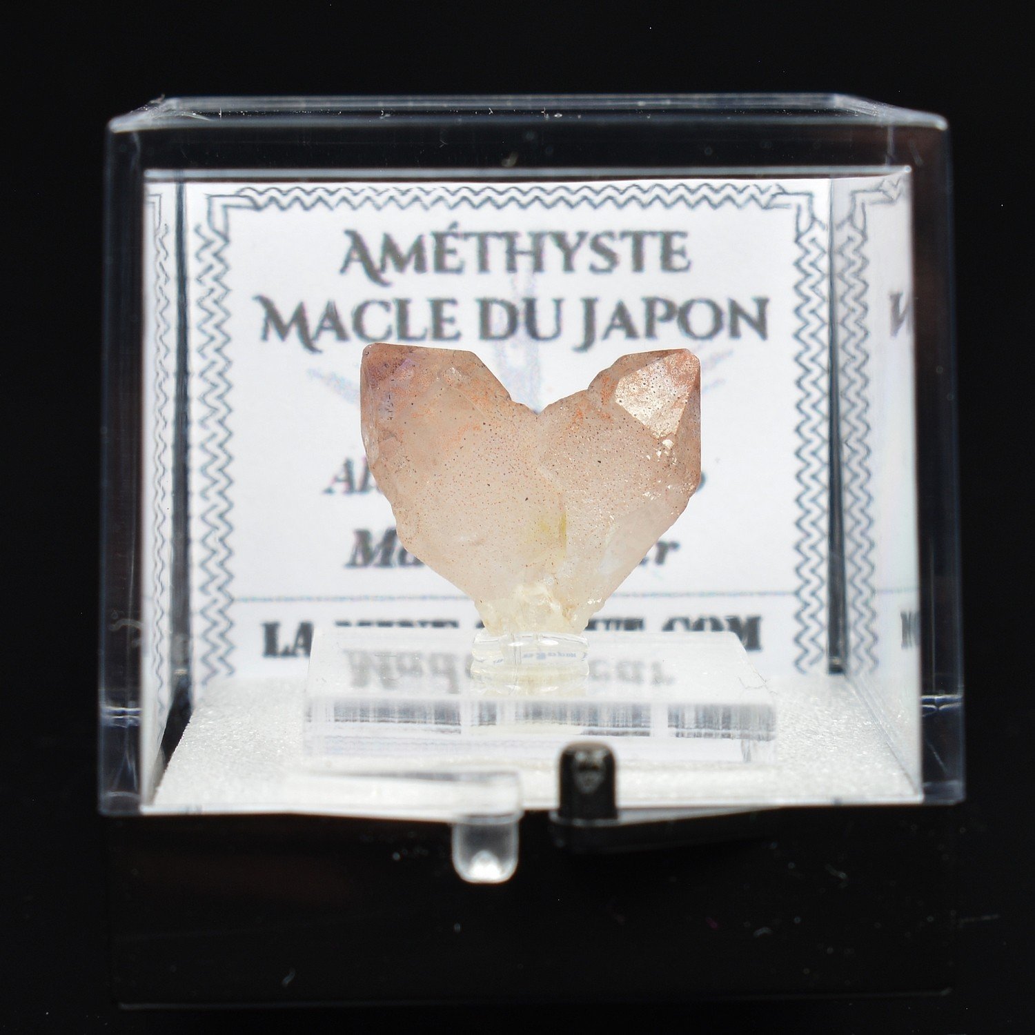 Japan law twin amethyst – Andilamena, Madagascar