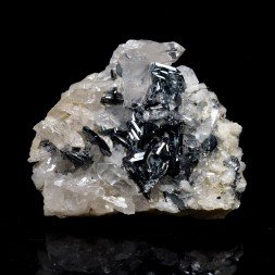 Hématite sur quartz - Le clot, Saint-Christophe-en-Oisans, Isère, France