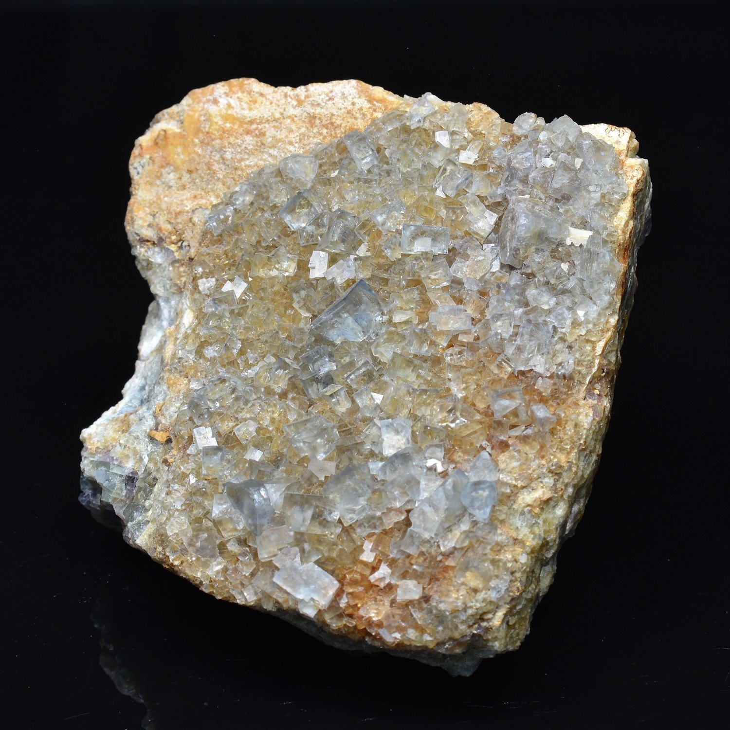 Fluorine - Mine de La Barre, Puy-de- Dôme, France