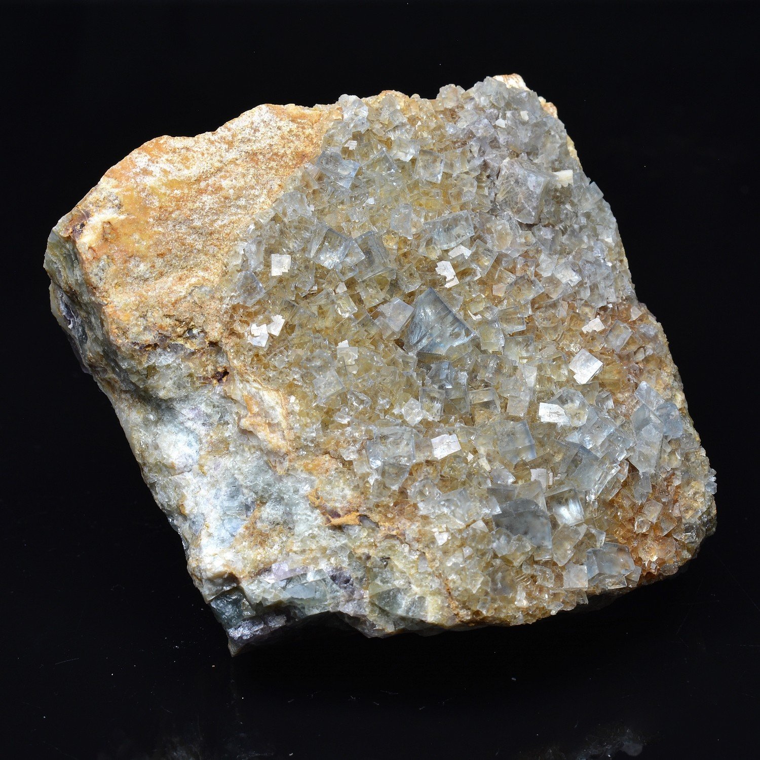 Fluorine - Mine de La Barre, Puy-de- Dôme, France