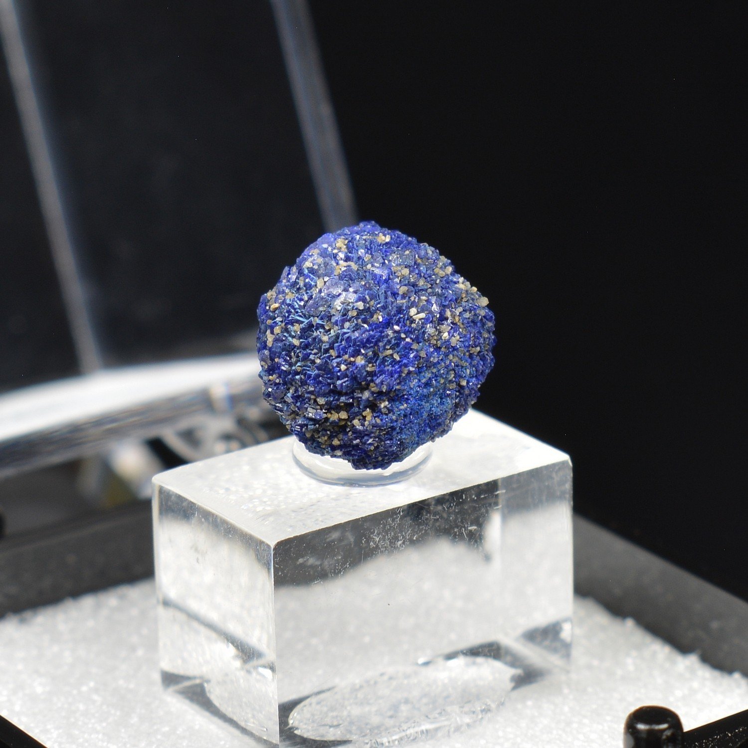 Azurite / Chessyite – Chessy, Rhône, France
