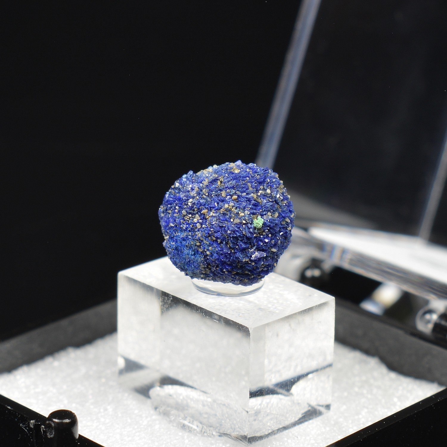 Azurite - Chessy, Rhône, France