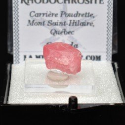 Rhodochrosite – Poudrette Quarry, Mont Saint-Hilaire, Quebec, Canada